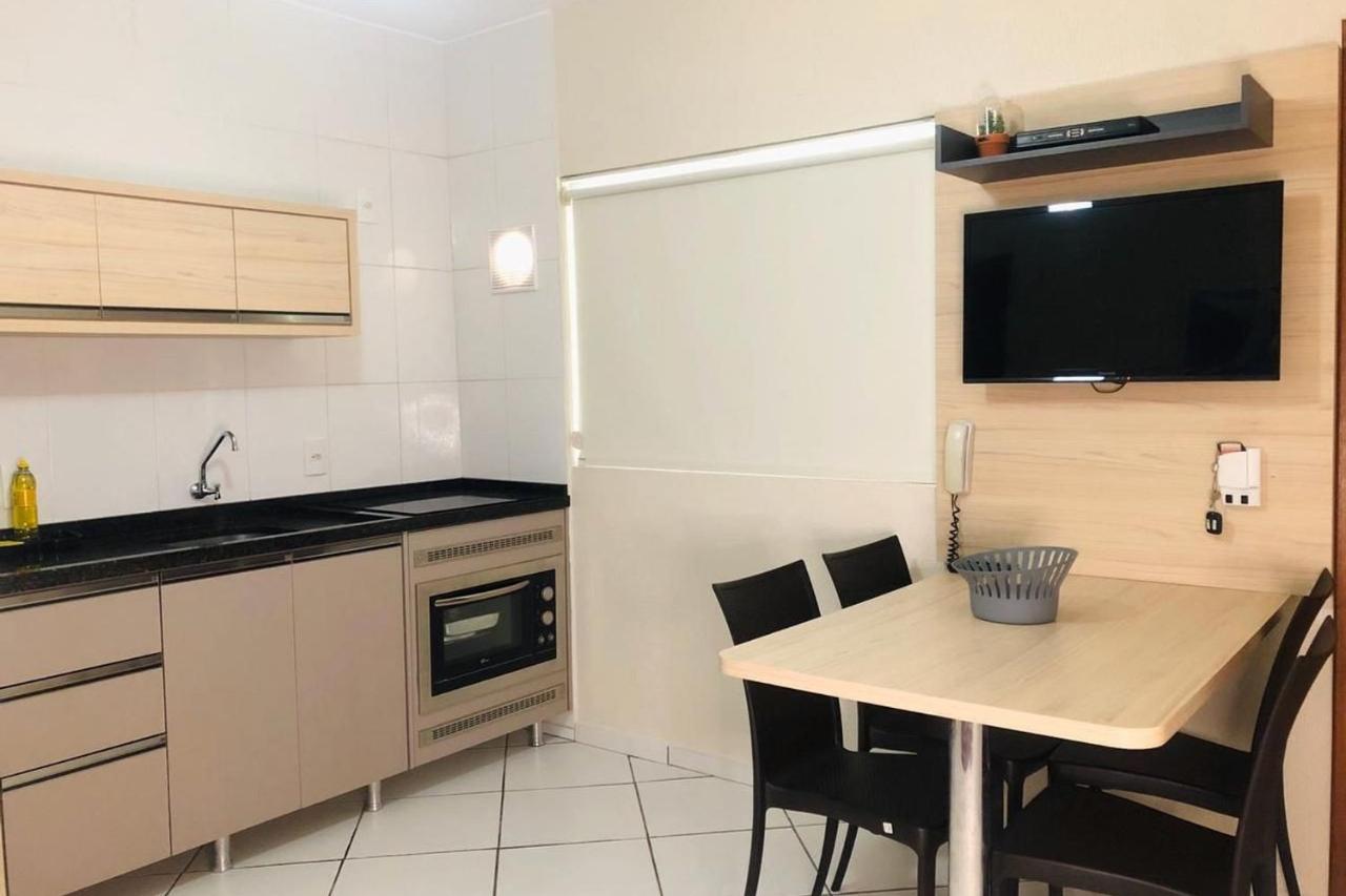 Residencial Gaivotas 10 - 1 Quartos - Excelente Localizacao Na Praia Dos Ingleses Florianópolis المظهر الخارجي الصورة